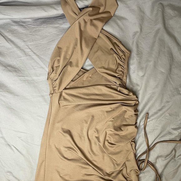 SHEIN BROWN HALTER DRESS - Picture 2 of 2